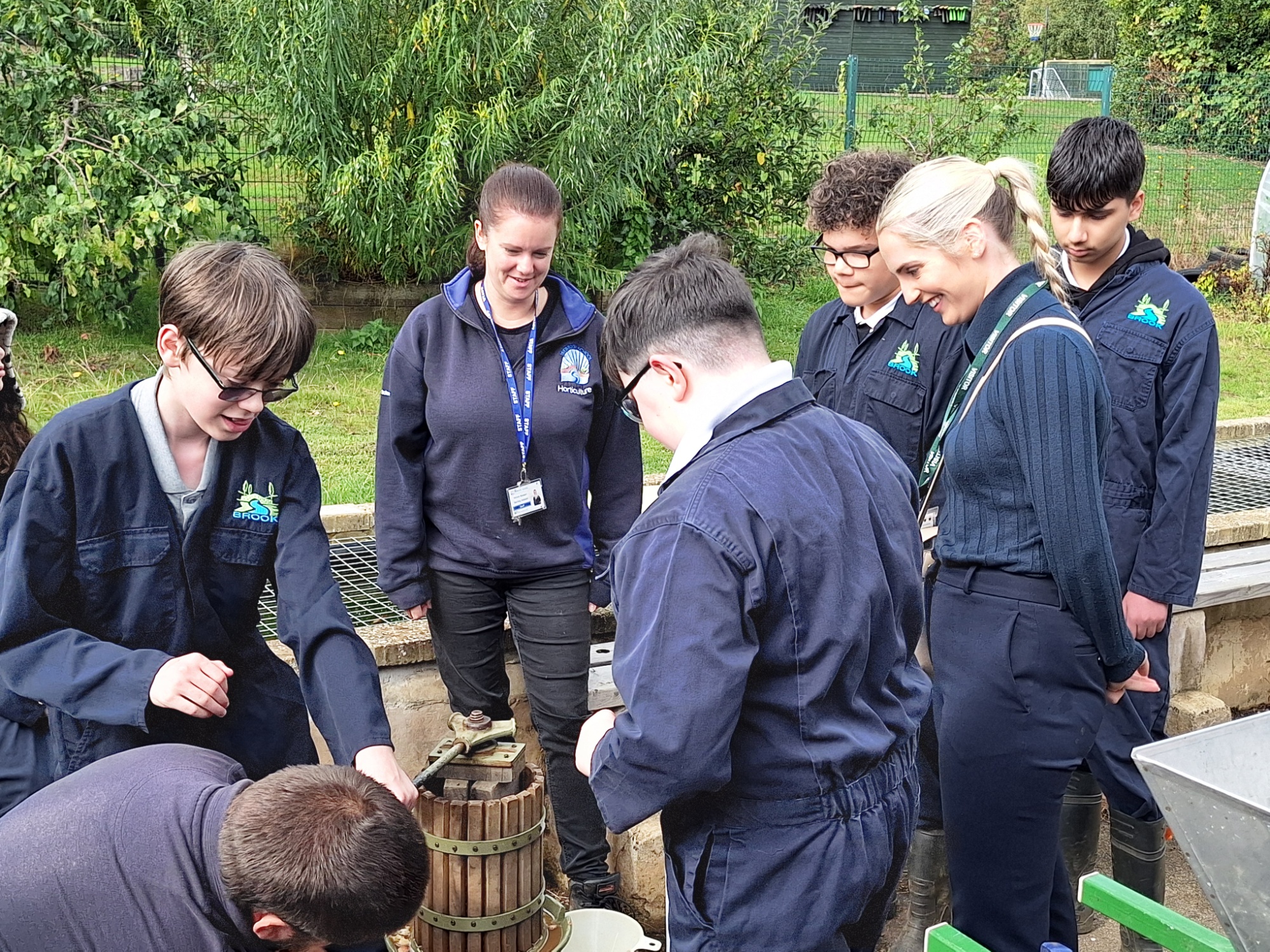 Apple pressing in horticulture class at Isebrook